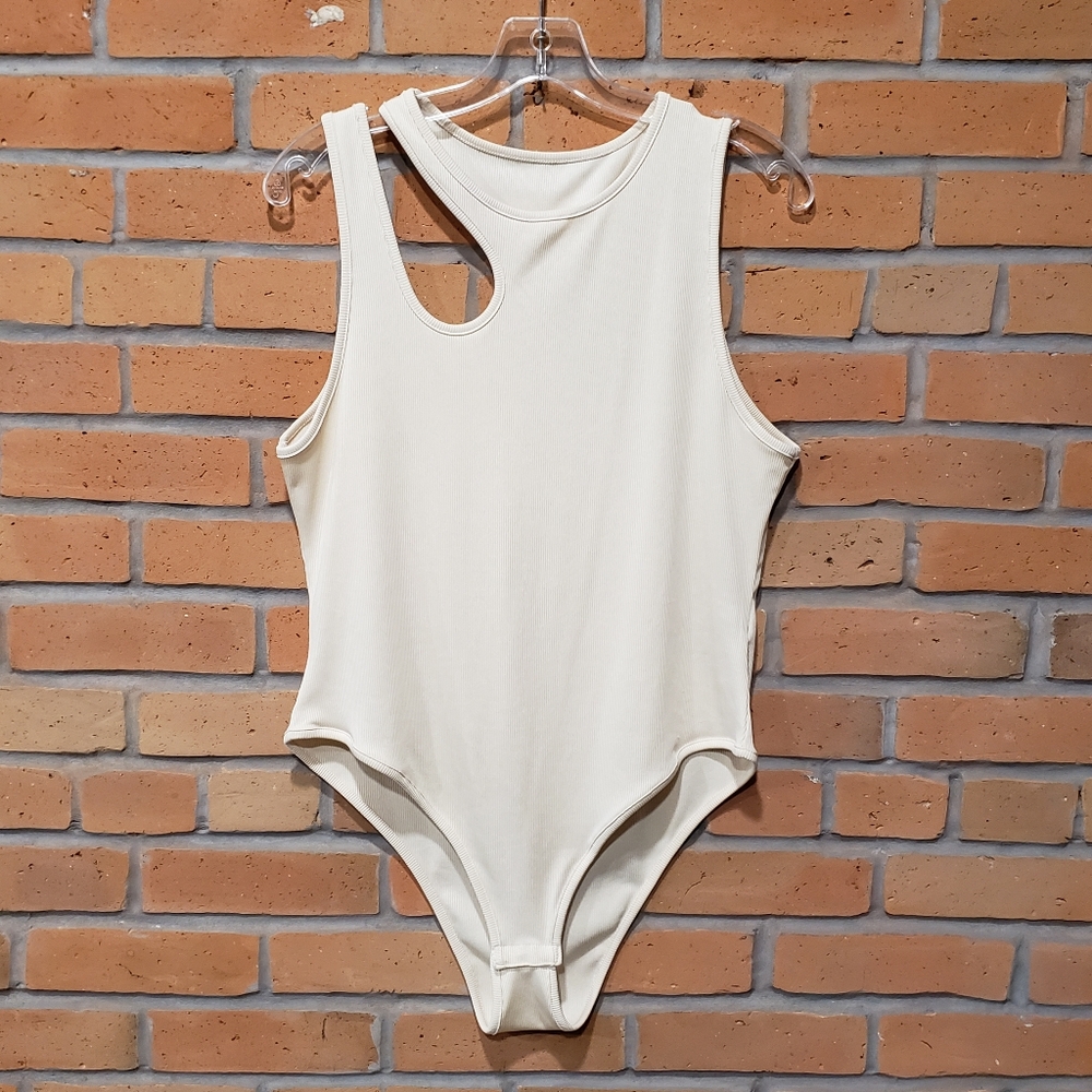 2X Ribbed Knit Cream Bodysuit NWOT